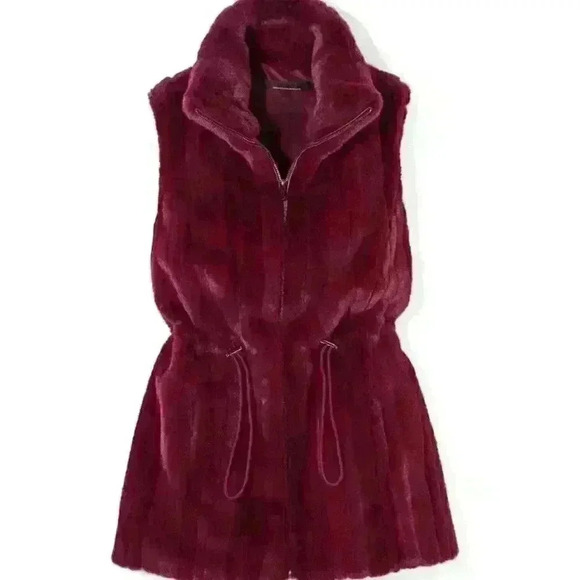 😍 NWT 😍 White House Black Market Luxe Faux Fur Vest, Port, Size S - Picture 9 of 9
